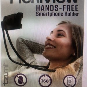 Hands -free smartphone holder